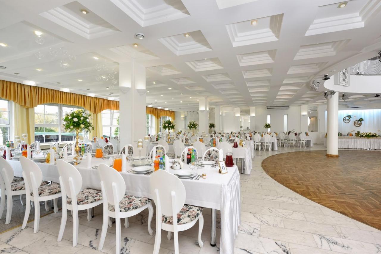 Hotel Agat Piotrków Trybunalski Exterior foto