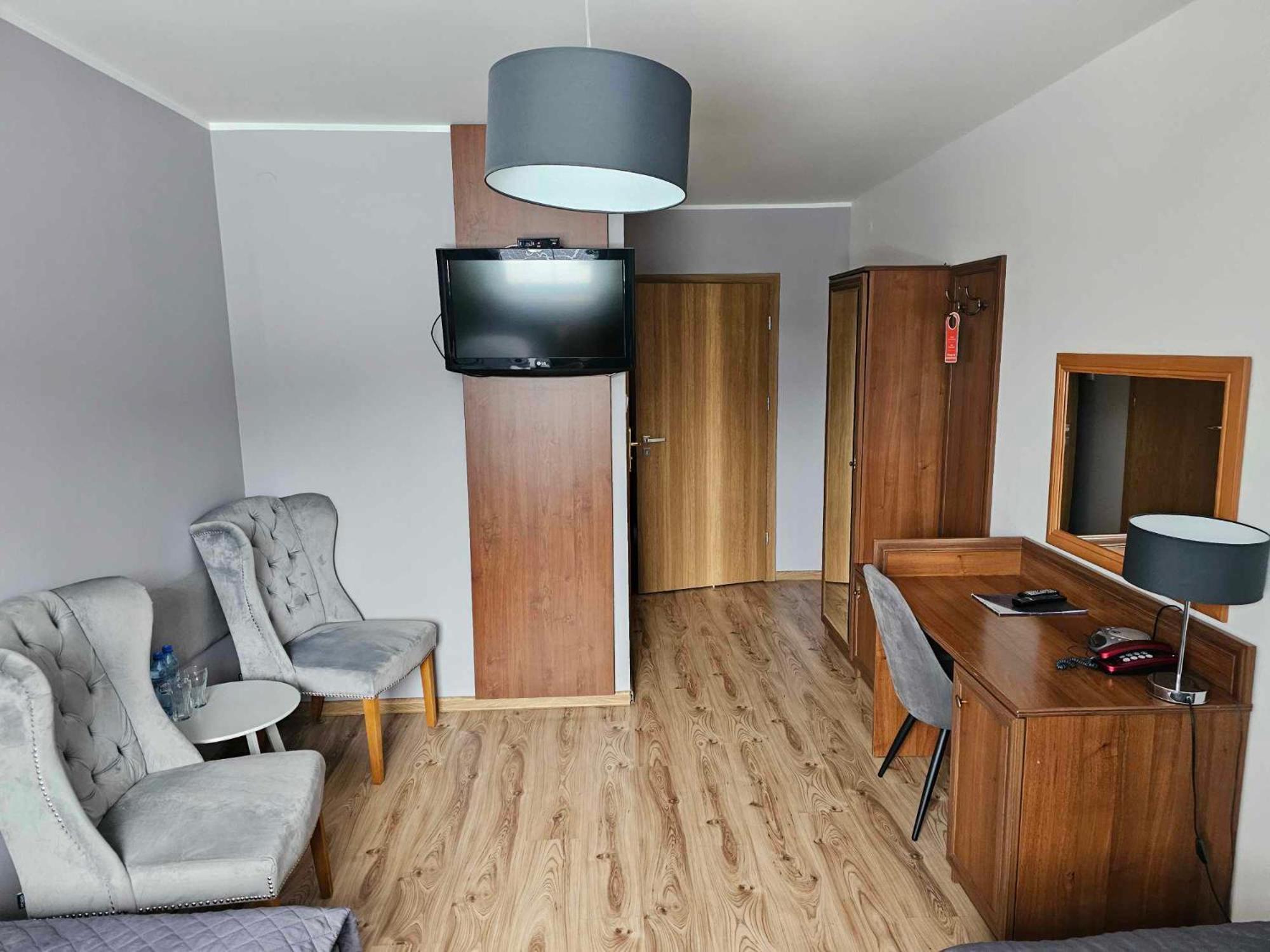 Hotel Agat Piotrków Trybunalski Exterior foto